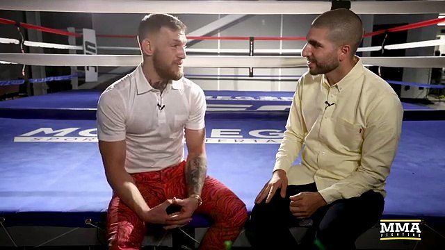 Conor McGregor, Floyd Mayweather, Teams Discuss Significance of Lighter Gloves - MMA Fighting