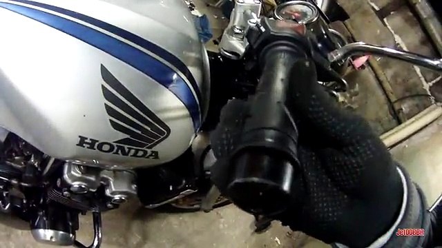 КАК НЕ КУПИТЬ ХЛАМ? Покупка б/у мотоцикла на примере HONDA CB400