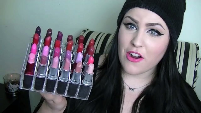 MAC LIPSTICK COLLECTION + LIP SWATCHES