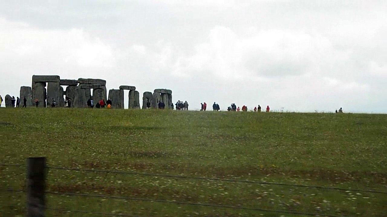 Driving pass Stonehenge
