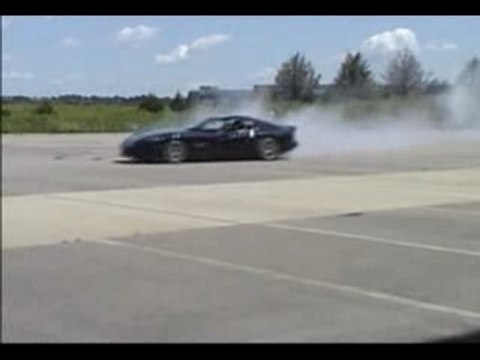 dodge viper doing some donuts