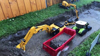 BRUDER TOYS Traktor Construction Company CAT Claas thunder storm