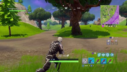 He really thought i didnt see him go in bush lmao