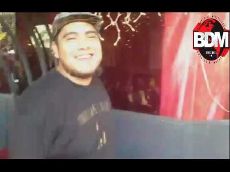 Aczino saludando a Batalla De Maestros USA