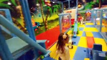 She Mall playland oyun alanında keyifli yarışmalar , eğlenceli çocuk videosu