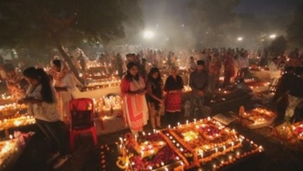 Decenas de cristianos en la India celebran el Día de Todos los Santos