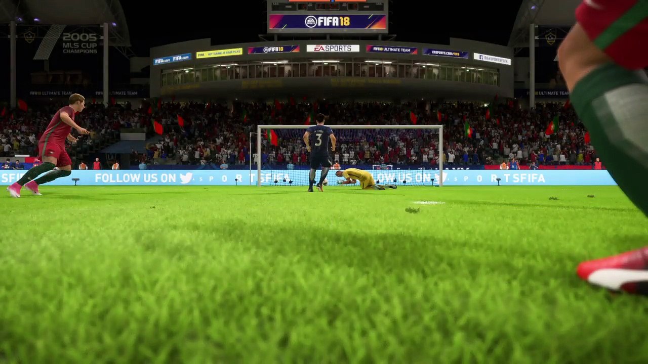 Navas ghost goalkeeper lool 