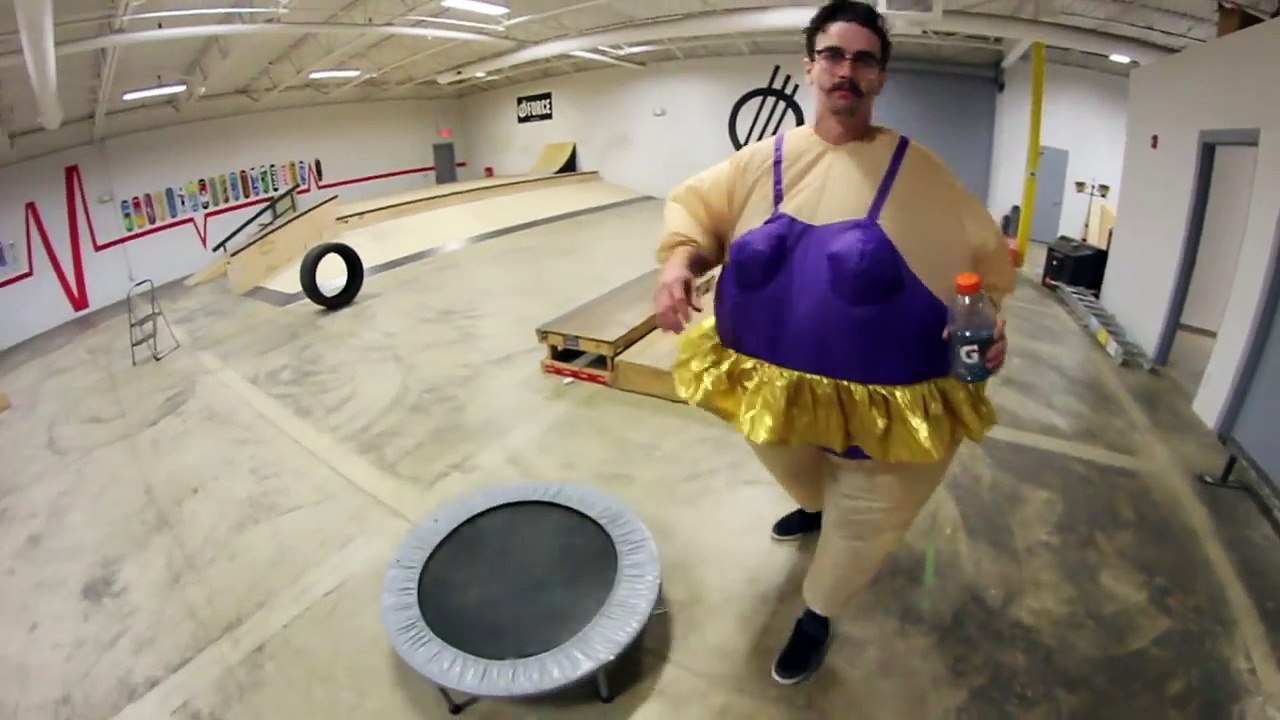 ULTIMATE FAT SUIT BOTTLE FLIPPING!