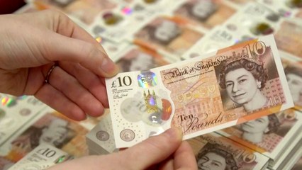 영국 중앙은행, 10년 만에 기준금리 인상 / YTN