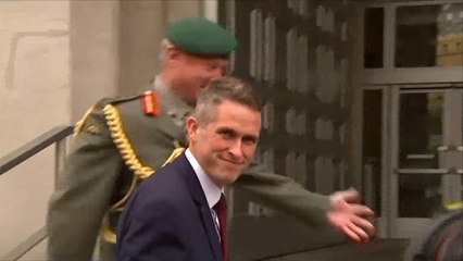 تيريزا ماي تعين غافين وليامسون وزيرا جديدا للدفاع