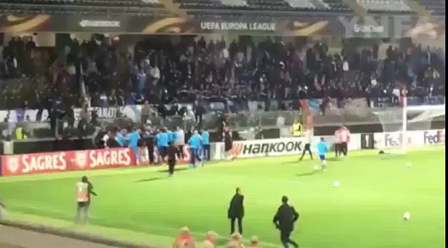 Guimaraes 1 - 0 Marseille 02/11/2017 Evra Red Card in the match Europa League HD Full Screen .