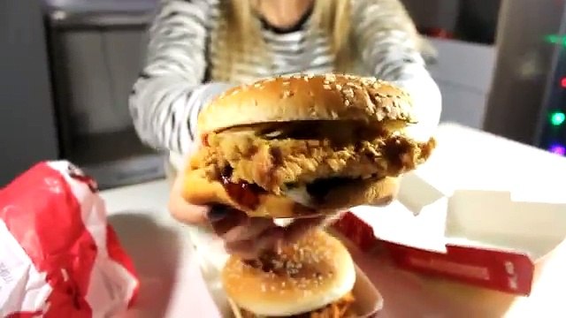 ДОРОГОЙ БУРГЕР VS ДЕШЕВЫЙ БУРГЕР! ДОРОГОЙ ПРОТИВ ДЕШЕВОГО! | DIANA DI