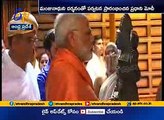 Modi offers prayers in Karnataka's Dharmasthala temple