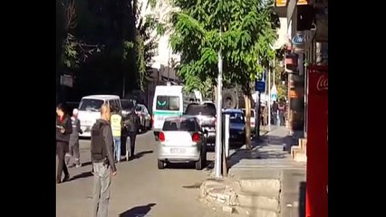 Diyarbakır'da çatışma; yaralılar var