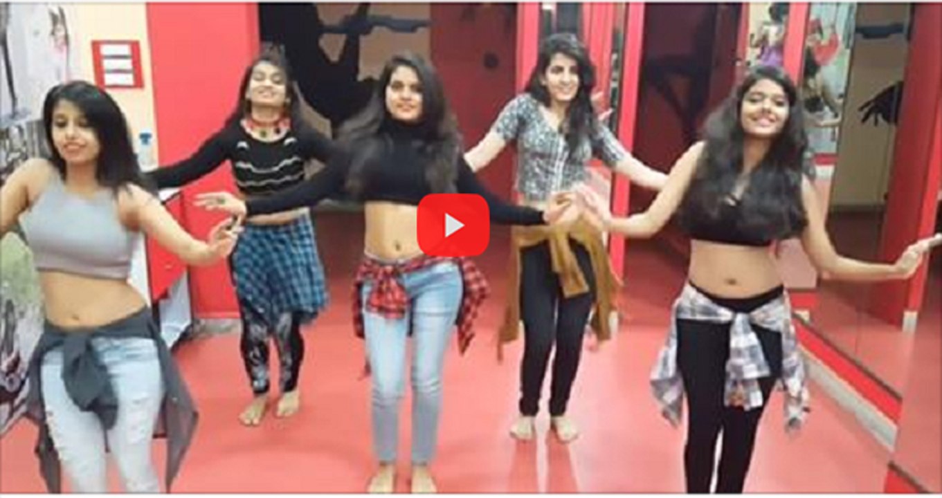 girls dance