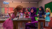 Descendants - Wicked World _ Chemical Reaction _ Official Disney Channel UK-DIOXV_nYAAo