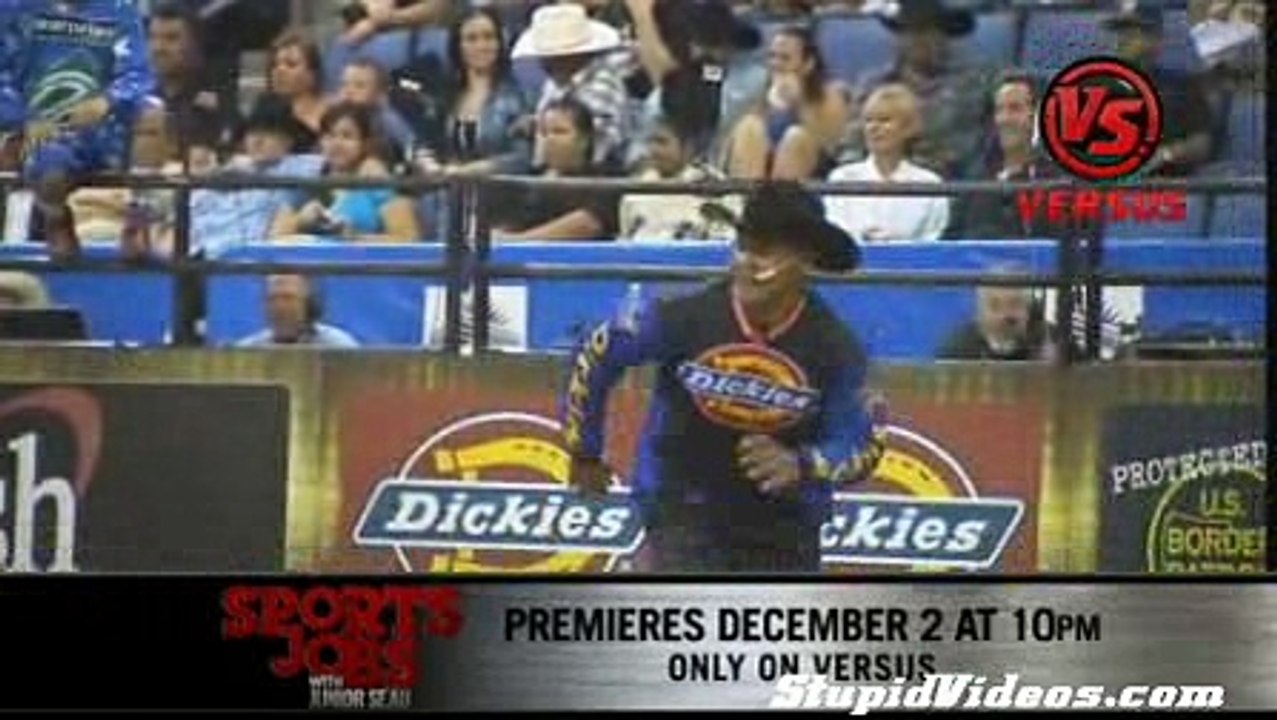 Junior Seau gets run over by a bull at PBR (official)