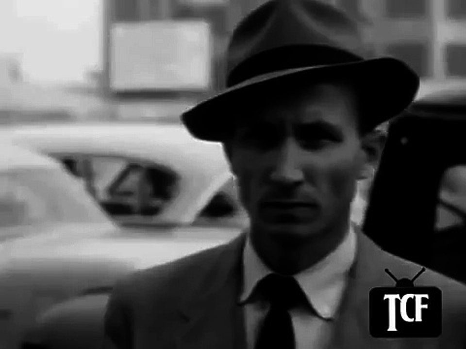 092. Highway Patrol E92 In Policewoman