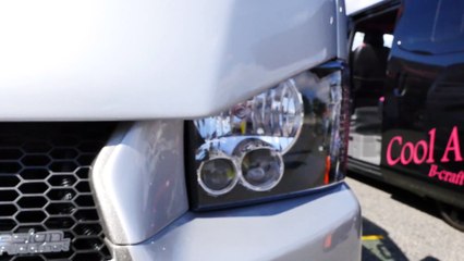 TOYOTA HIACE 200 modified