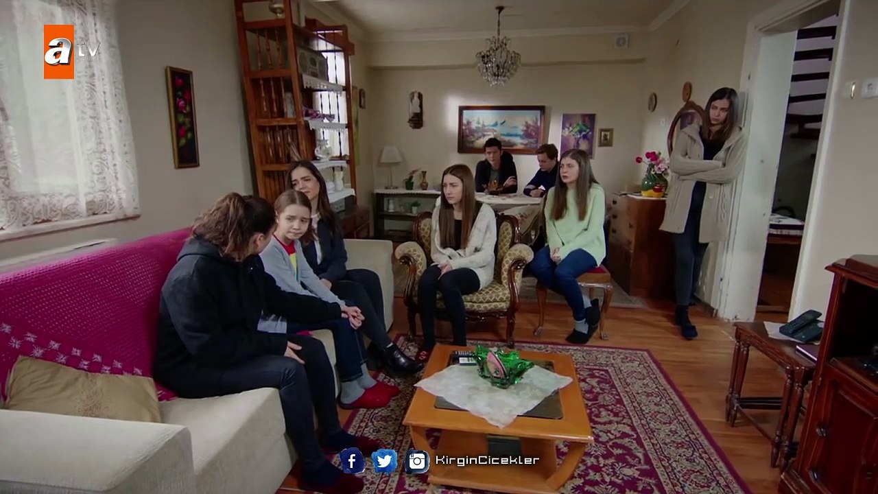 Kırgın Çiçekler 82.Bölüm - Kırgın Çiçekler’in Büşra’ya desteği!