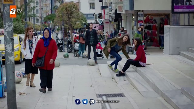 Gerçek annesini arayan Defne! - Kırgın Çiçekler 85.Bölüm