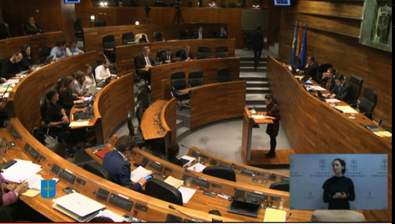 El Parlamento iniciará la tramitación de la Ley de Memoria Democrática de IU