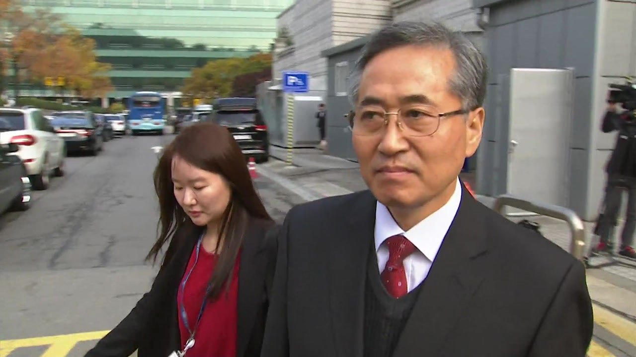 추명호 前 국장, 영장 재청구 끝에 구속 / YTN