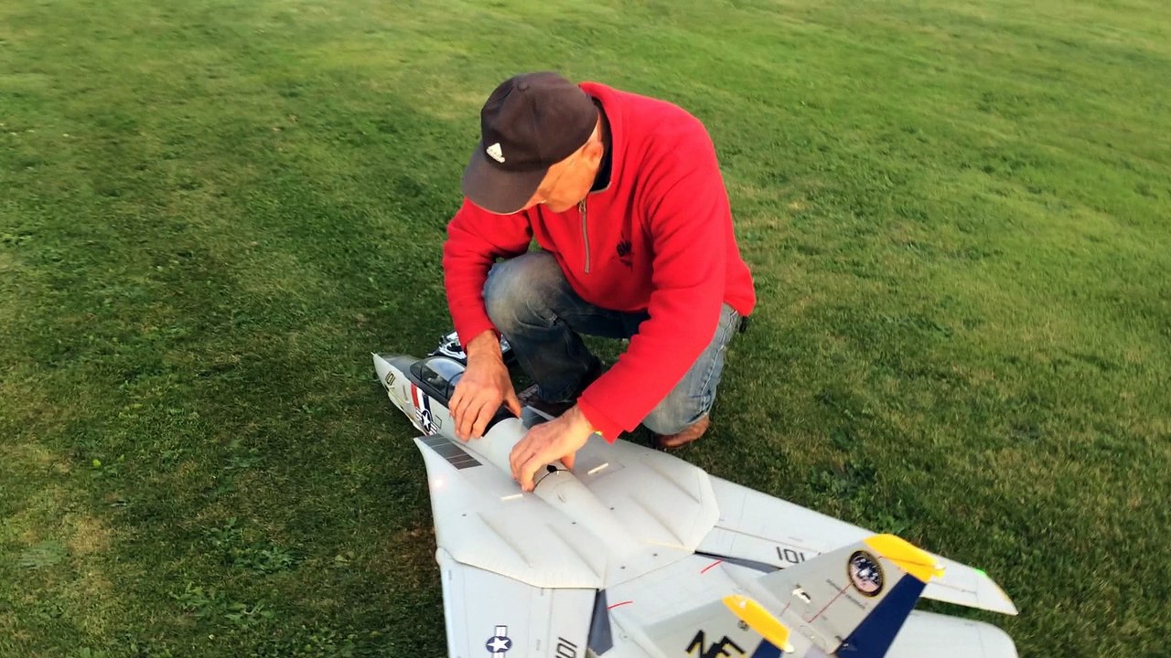 F14 Tomcat ( deuxième vol d'essais )