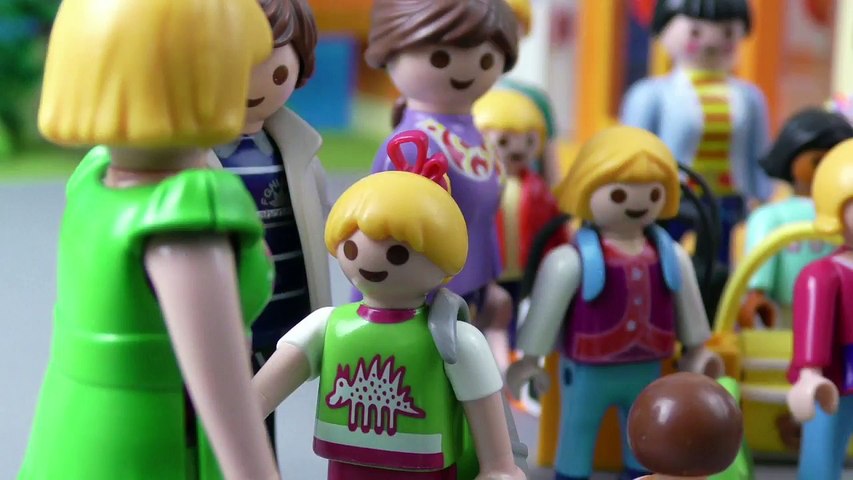 Videos de playmobil familia hauser hotsell
