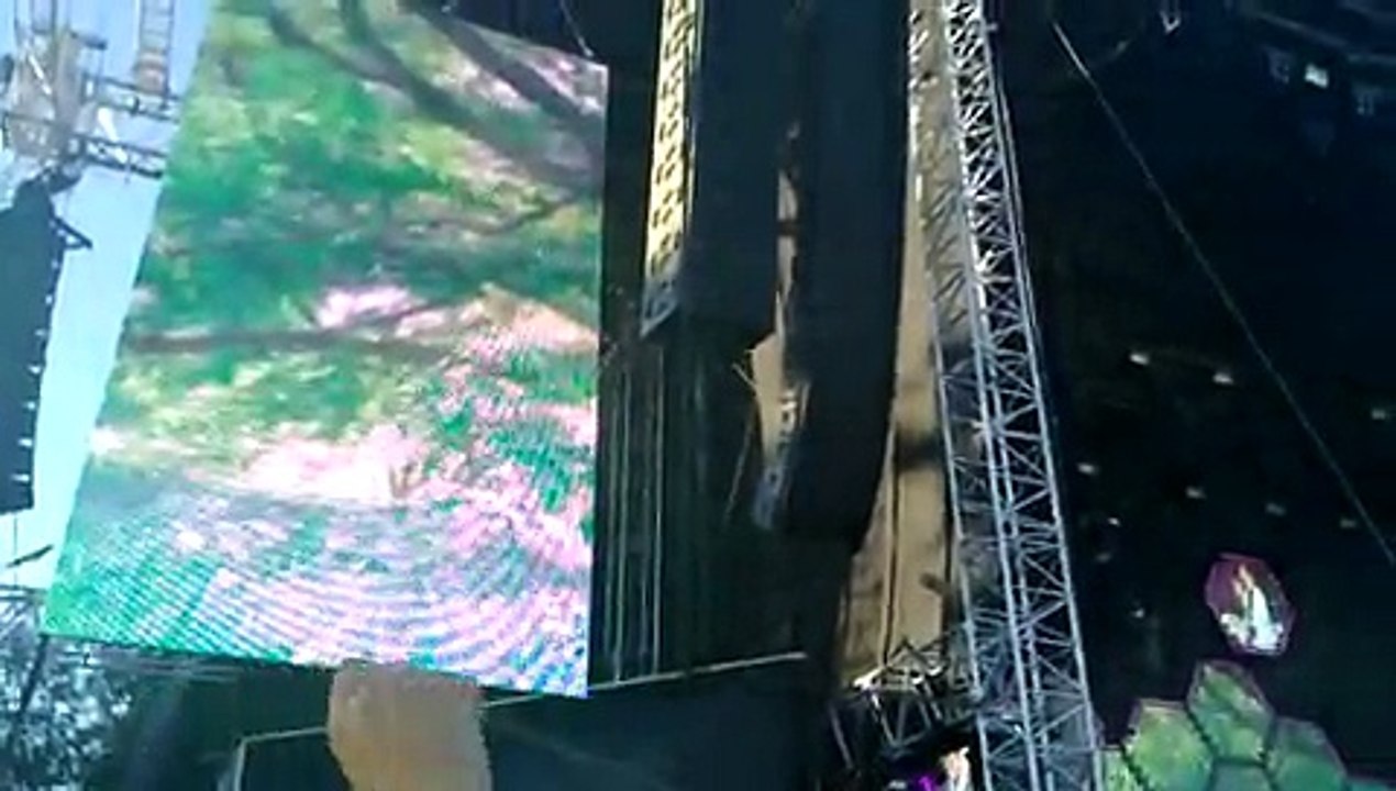 Muse - Feeling Good, Kaisaniemen puisto, Helsinki, Finland  7/19/2010