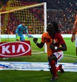 Galatasaraylı Gomis, Gol Krallığında Jahovic'i Yakaladı