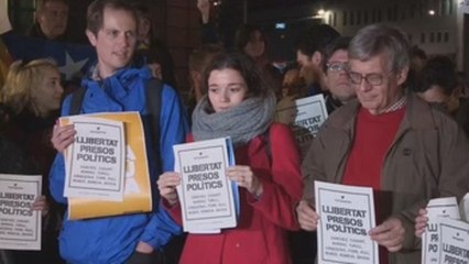 Unas 50 personas se concentran en Bruselas en apoyo de exconsellers presos