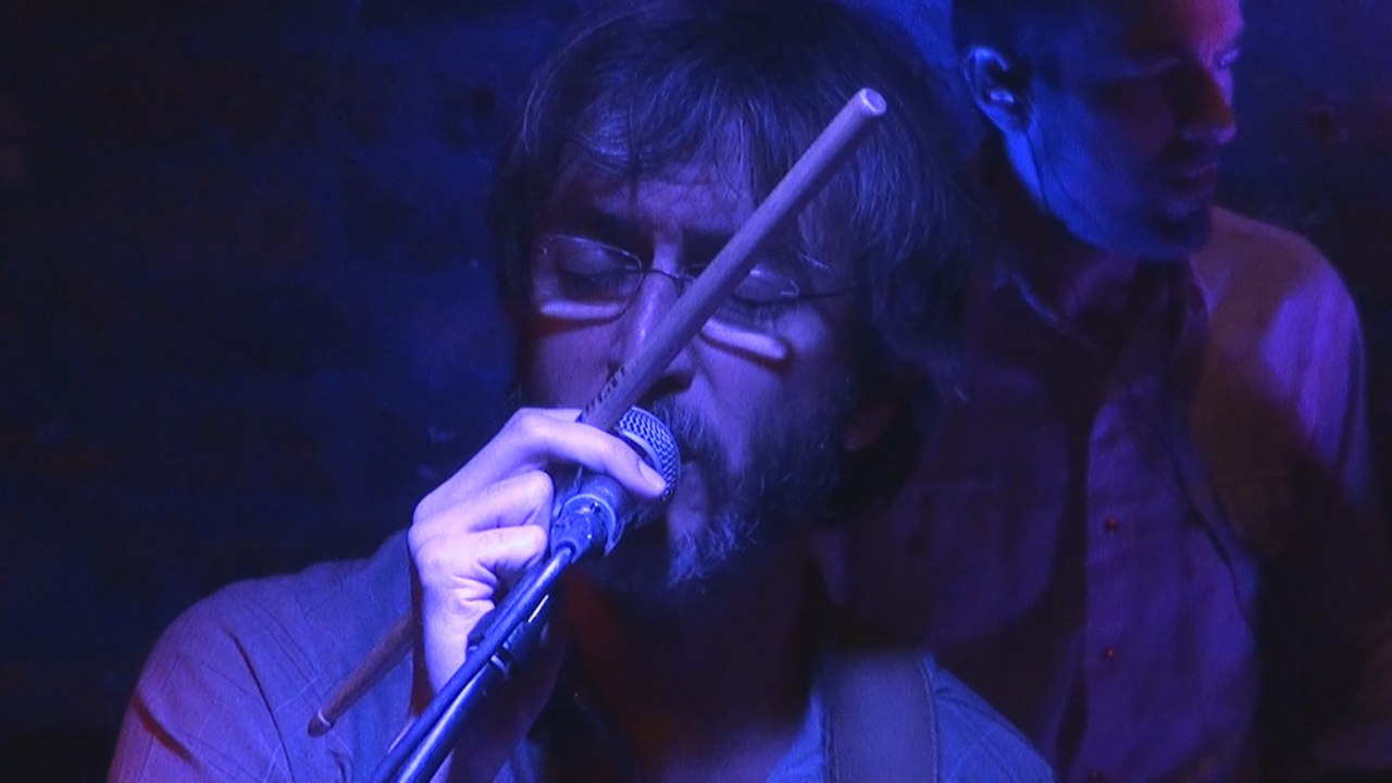 Xoel López explora el equilibrio entre realidad y deseo con "Sueños y Pan"