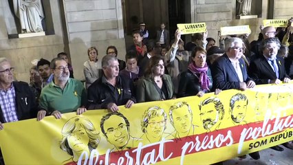 Catalães pedem libertação de 'presos políticos'