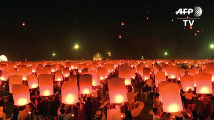 Festival de la linterna ilumina los cielos de Tailandia