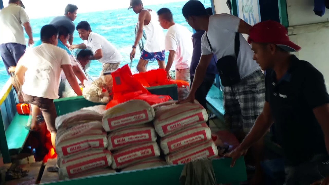 23 People Rescued From Sinking Boat