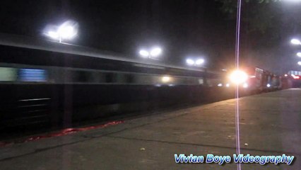 KGP WDM-2 Twins - Freight Train brushes against the platform