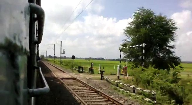 HWH WAP-7 rampage through Gurap - Hajigarh - Coalfield Express