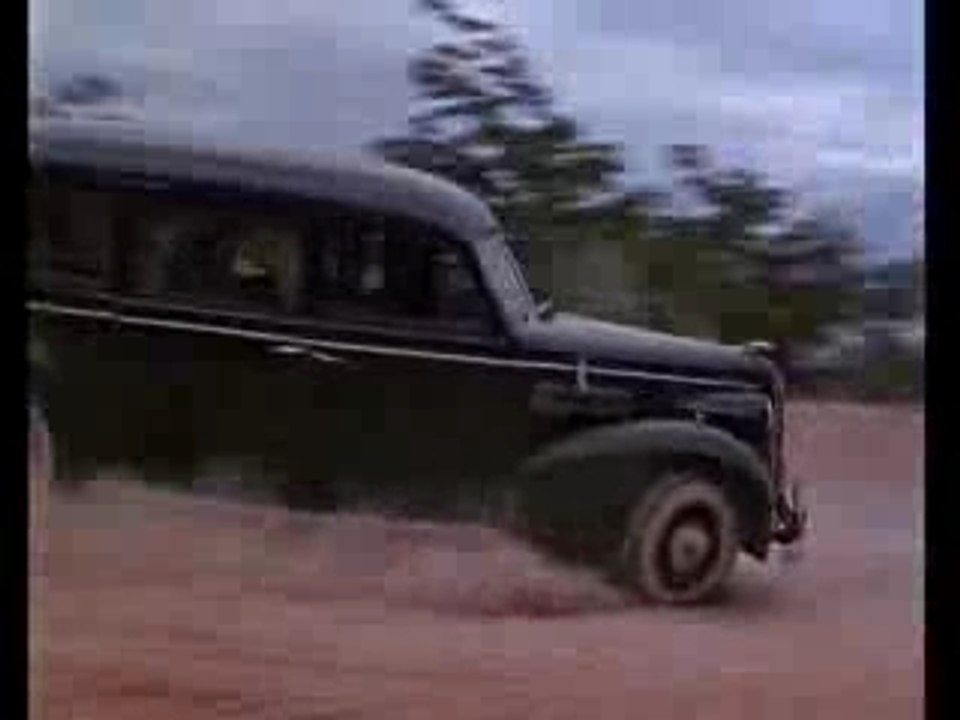Dr. No (Theatrical Trailer)
