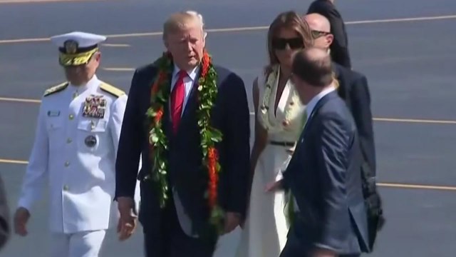 트럼프, 아시아 순방 앞서 하와이 도착 / YTN