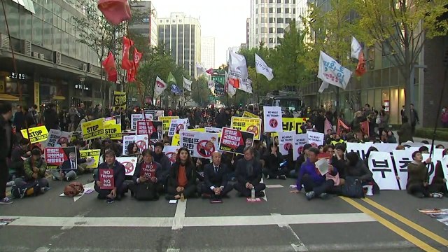 서울 도심서 트럼프 방한 찬·반 집회 / YTN