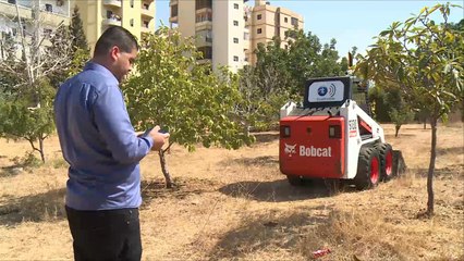 هذا الصباح- فلسطيني يبتكر طريقة لقيادة الآليات باستخدام الهاتف