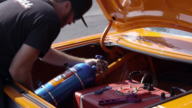 Hemi Gasser vs. Hemi Super Bee! - Roadkill Ep. 70