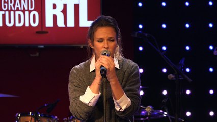 Lorie Pester - La vie est belle (LIVE) Le Grand Studio RTL