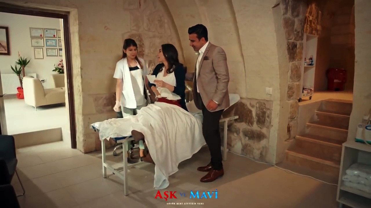 Aşk ve Mavi 25.Bölüm - Ali ve Mavi’nin bebeği ile ilk tanışması