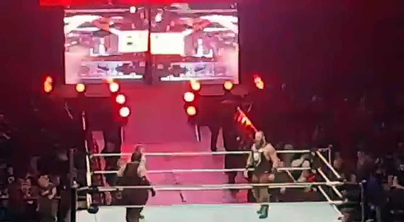 Kane Vs Braun Strowman Full Match - WWE Live Event Brighton, London
