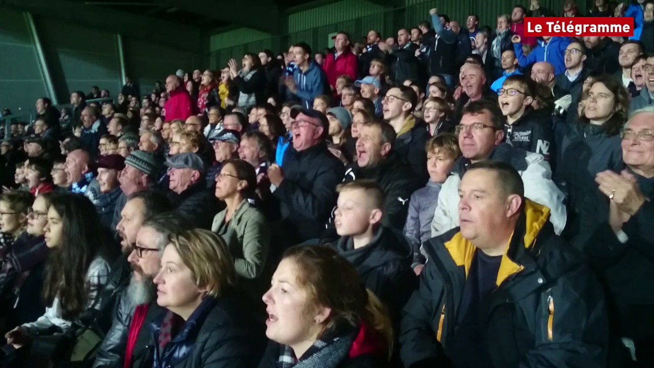 Rugby. Quand la Rabine  chante sous la pluie