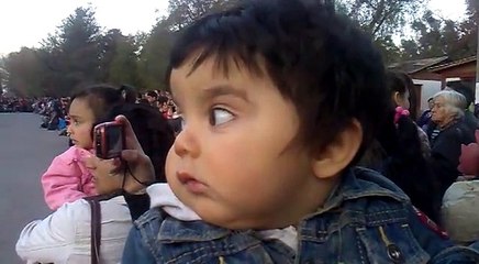 bebe asustado...