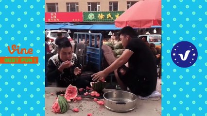 Komik Videolar 2017 ● Aptalca Şeyler Yapan İnsanlar P80