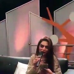 Meera Jee Will Amaze You With Her Singing Talents on Titanic Song